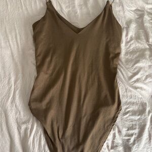 Gaze Tan V-Neck Top